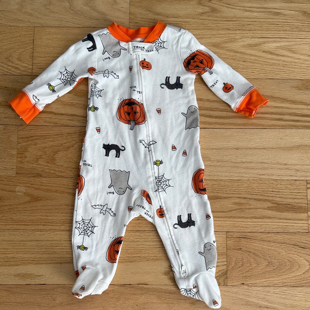 Carter's Halloween onsie